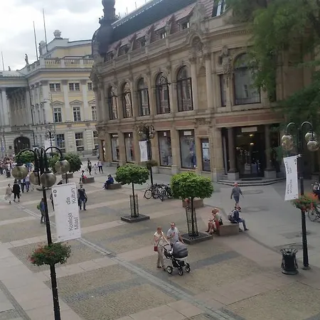 호스텔 Hostelswidnicka24