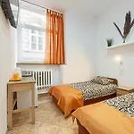 旅馆 Hostelswidnicka24 *