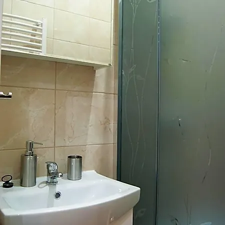 Hostel Hostelswidnicka24 *
